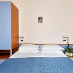 Hotel Roby 2*