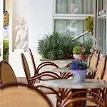 Hotel Roby