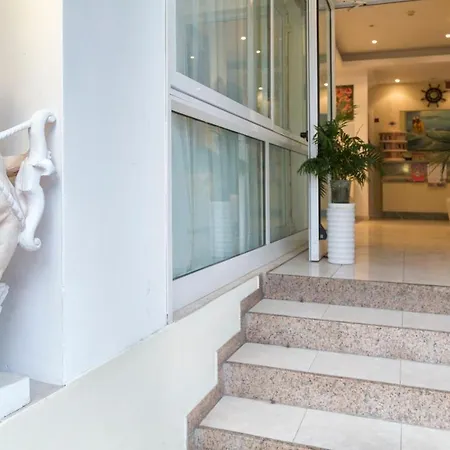 Hotel Roby 2*